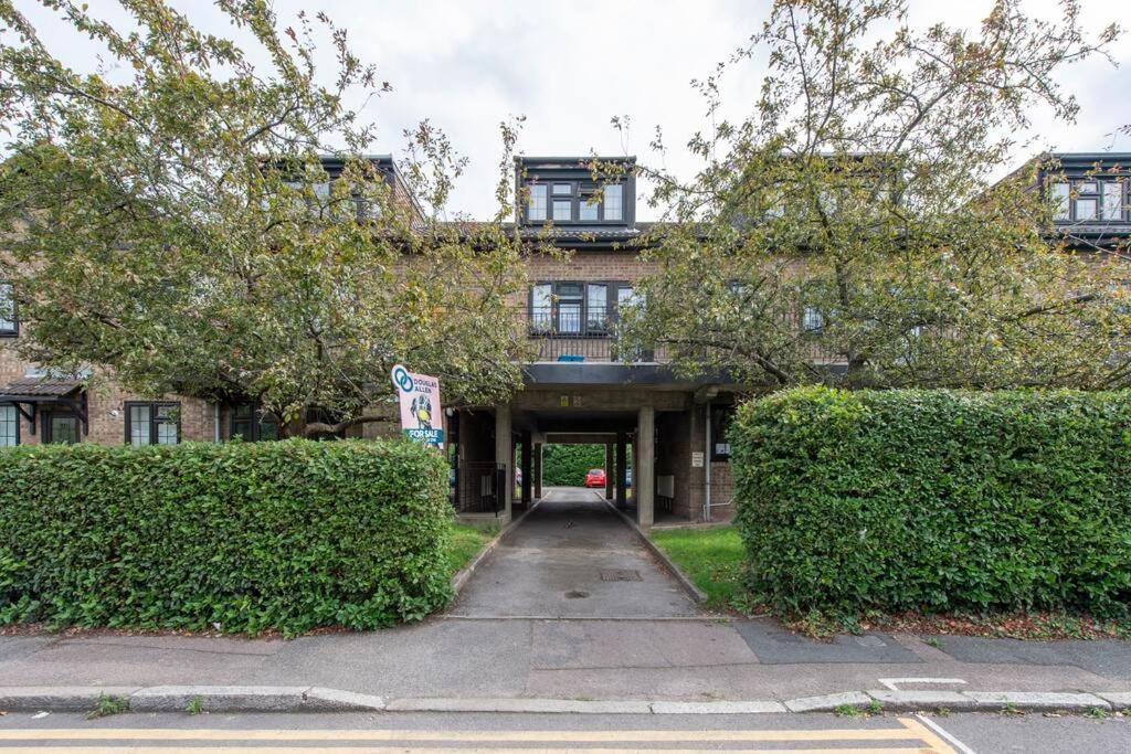 2 Bedroom Modern Urban Sanctuary 1Cc - Cherrydeal Londra Exterior foto