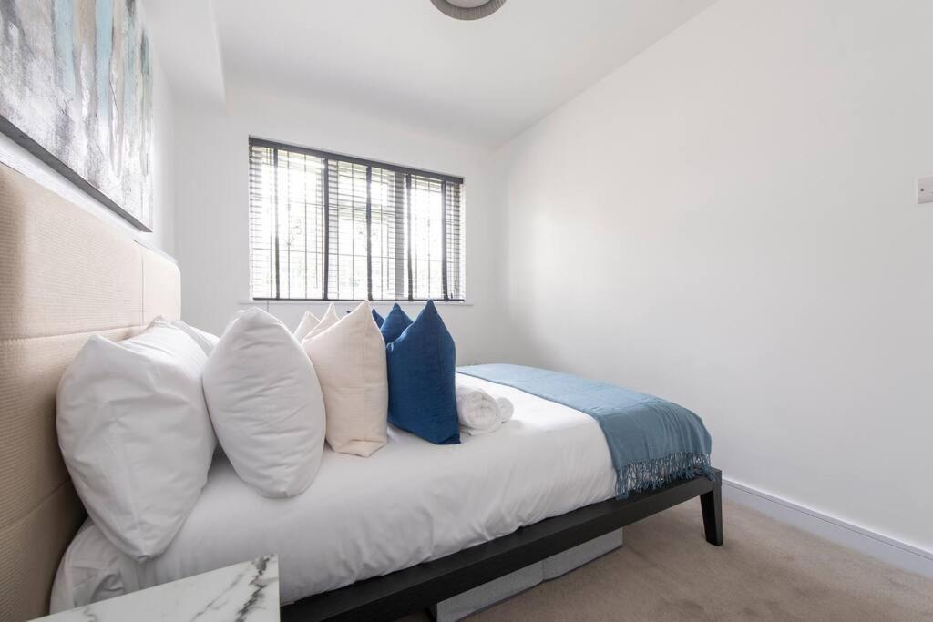2 Bedroom Modern Urban Sanctuary 1Cc - Cherrydeal Londra Exterior foto